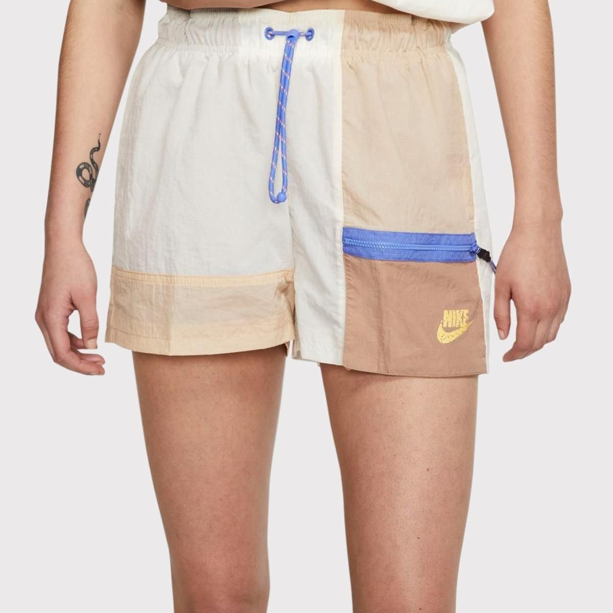 women's nike sportswear icon clash color block short