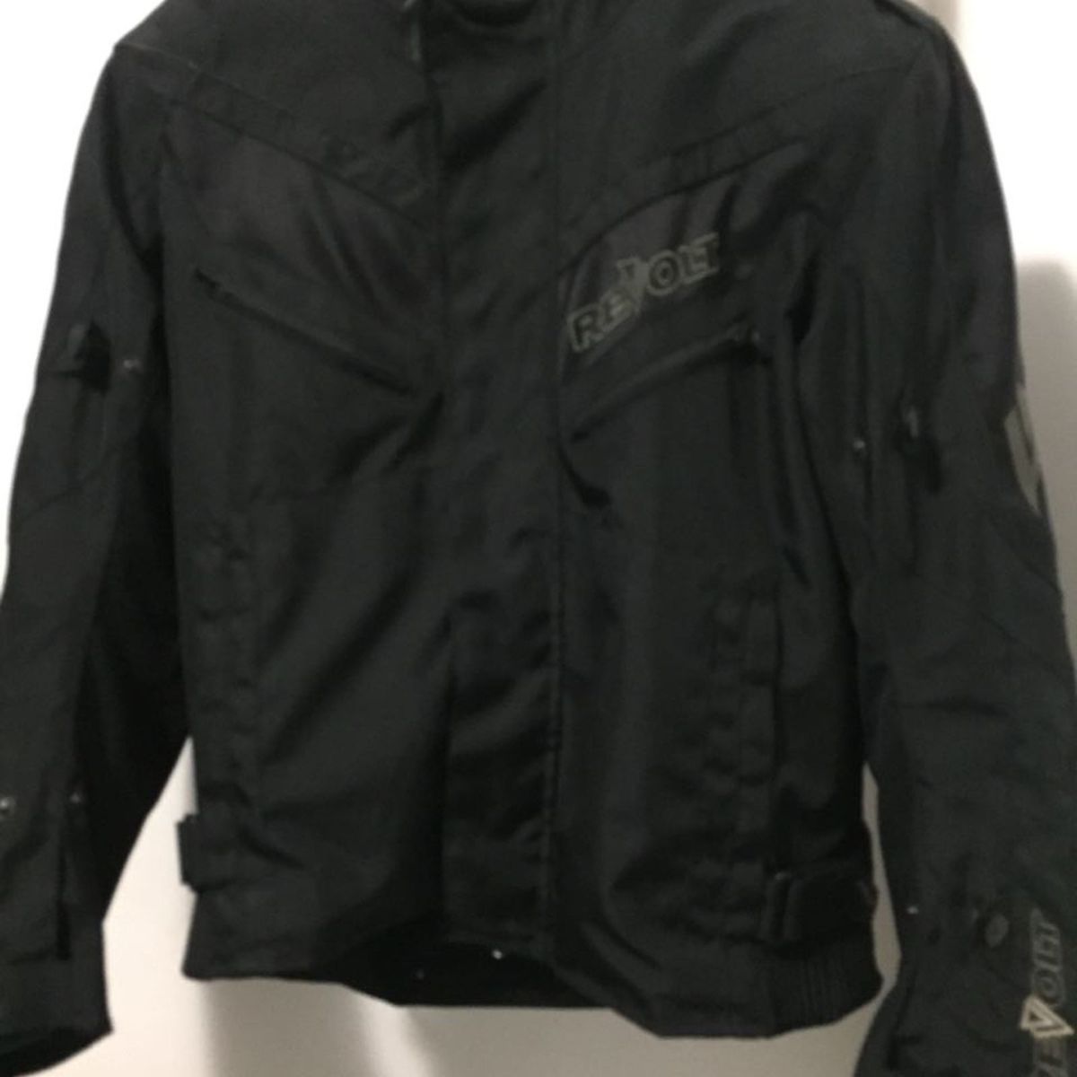 jaqueta revolt masculina