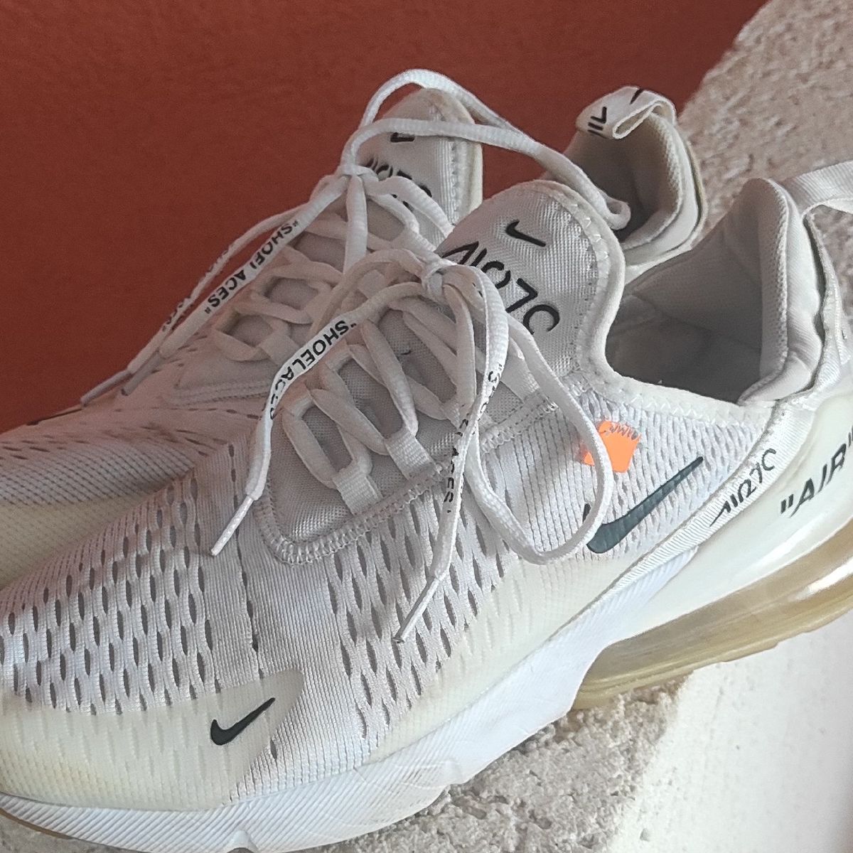 Nike off white store air 70