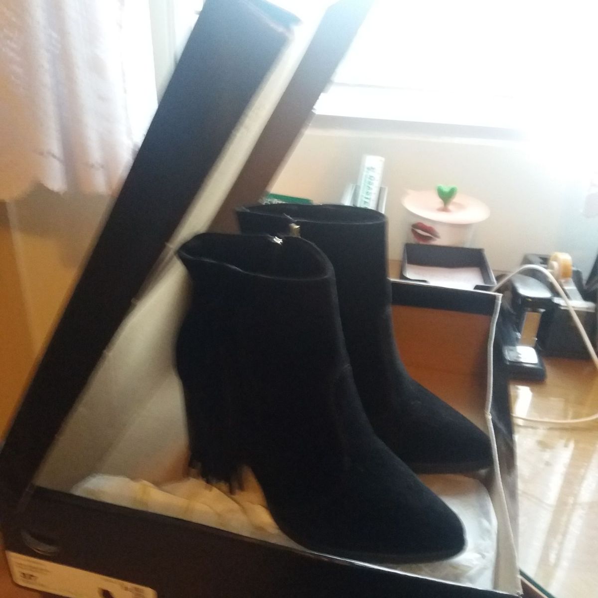 bota cano curto vizzano camurça