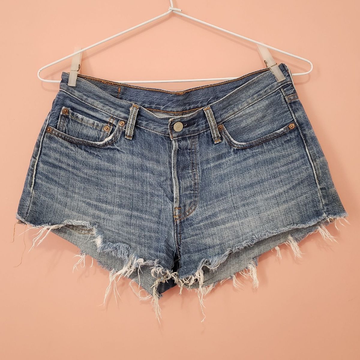 short jeans levis