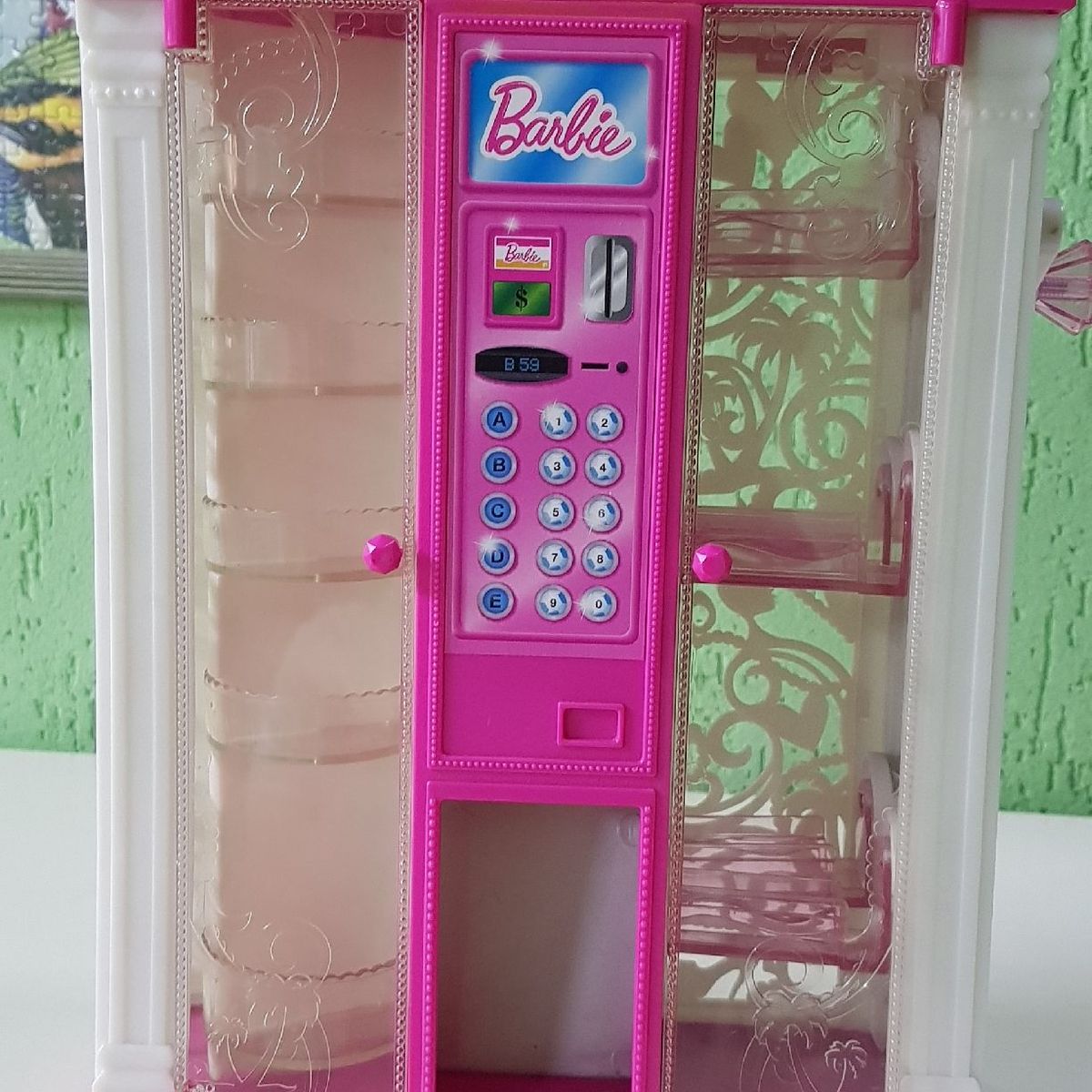 Guarda Roupa da Barbie Original, Completo, com Muitos Itens Extra, Ótimo  Estado!!!!!!! | Brinquedo Barbie Usado 91267545 | enjoei