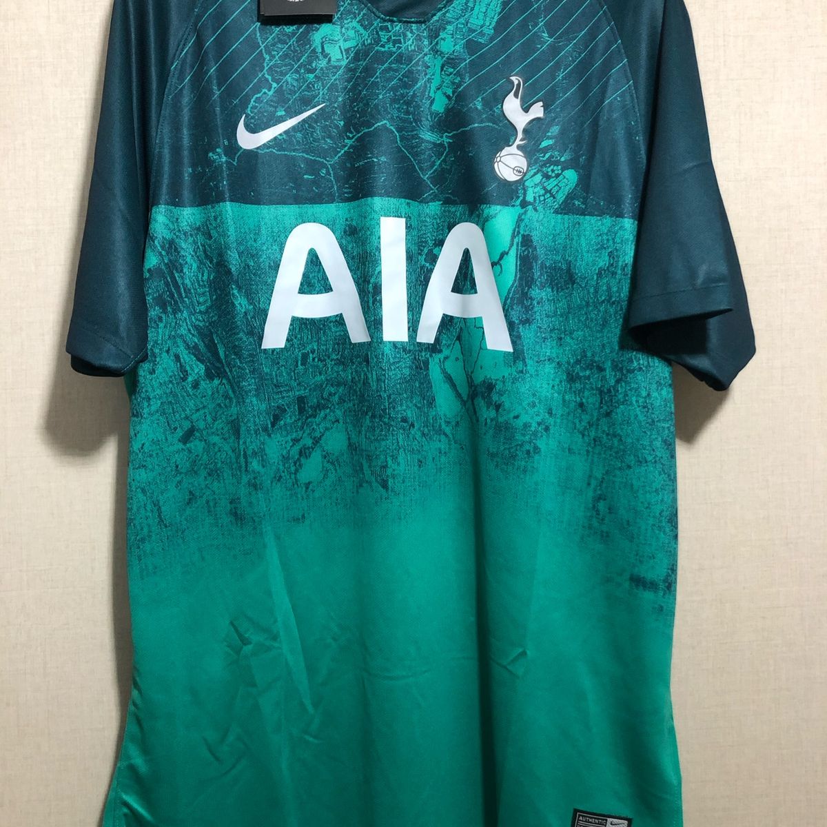 blusa do tottenham verde