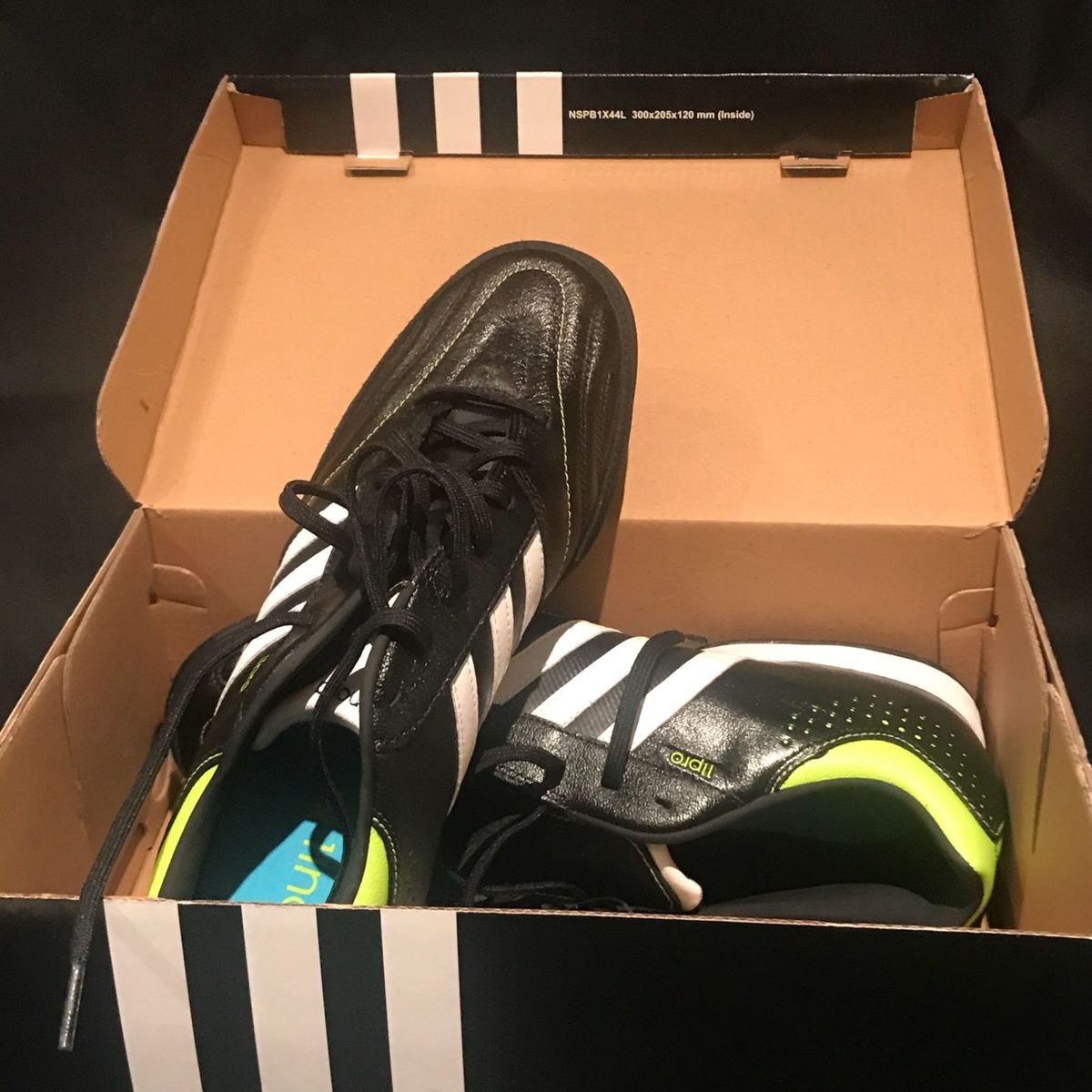 chuteira adidas 11pro society