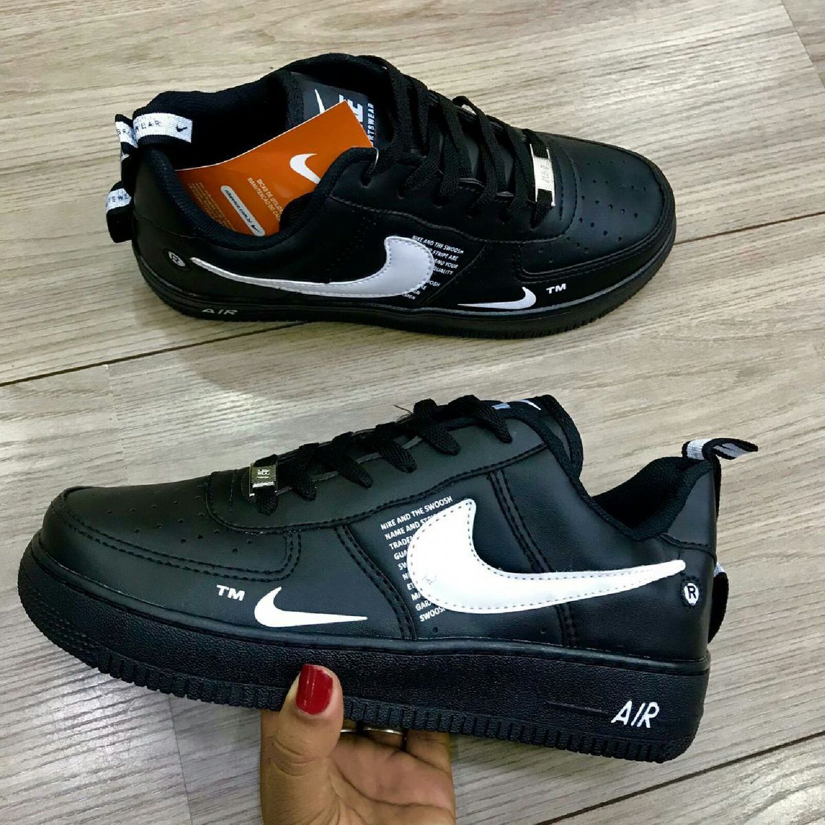 tenis nike e adidas