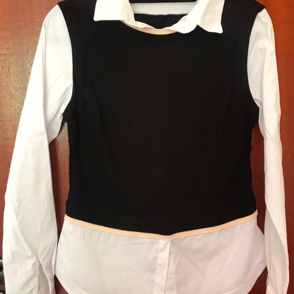 Camisa Branca com Colete Preto Camisa Feminina Nuxx Usado 58634259  enjoei