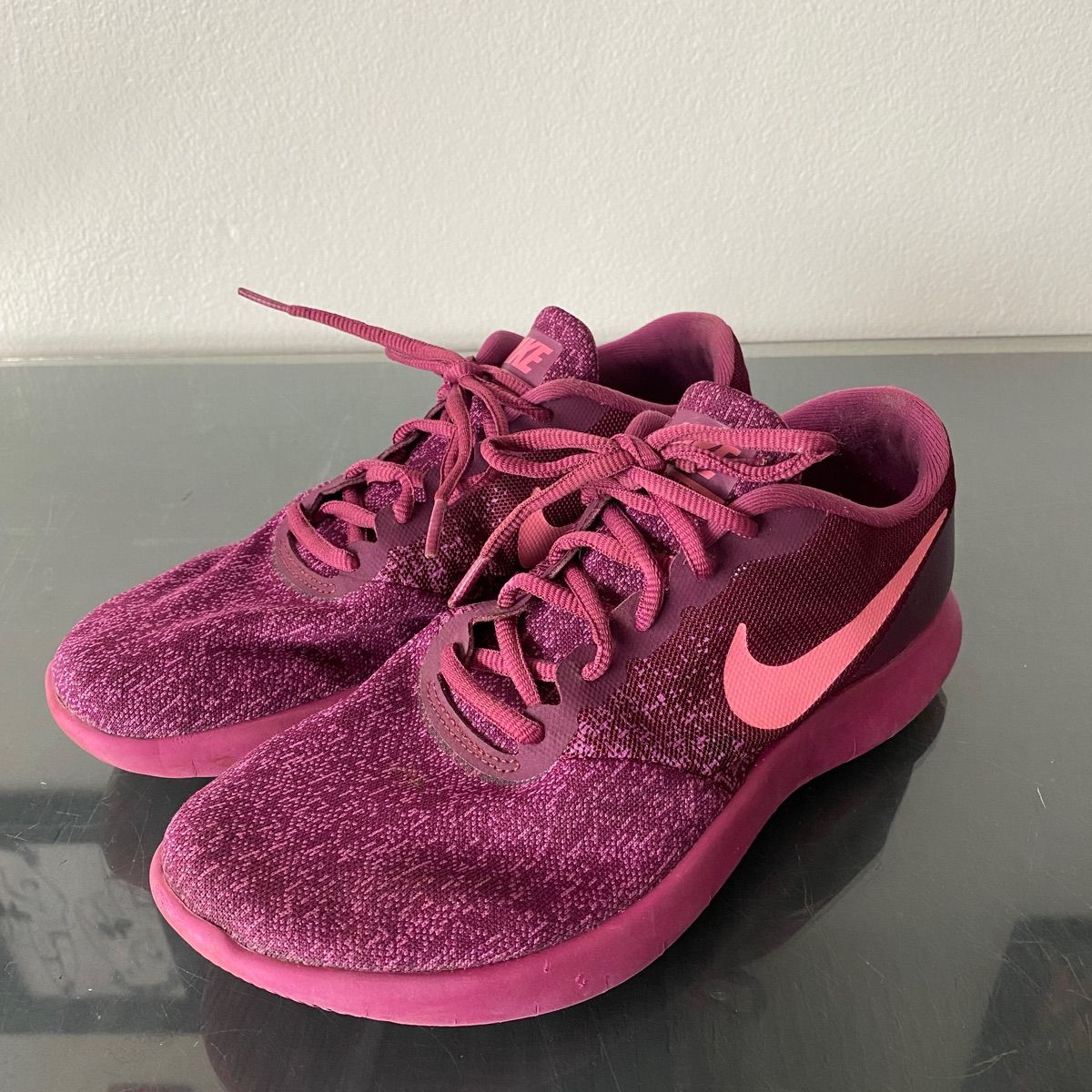 Nike flex contact store purple