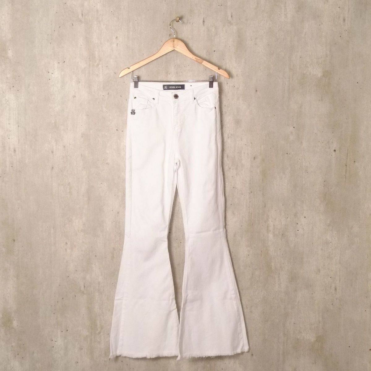 calça john john feminina flare