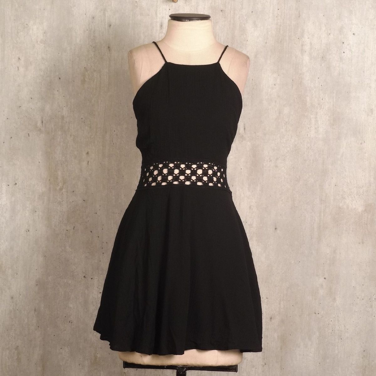 vestido croche preto