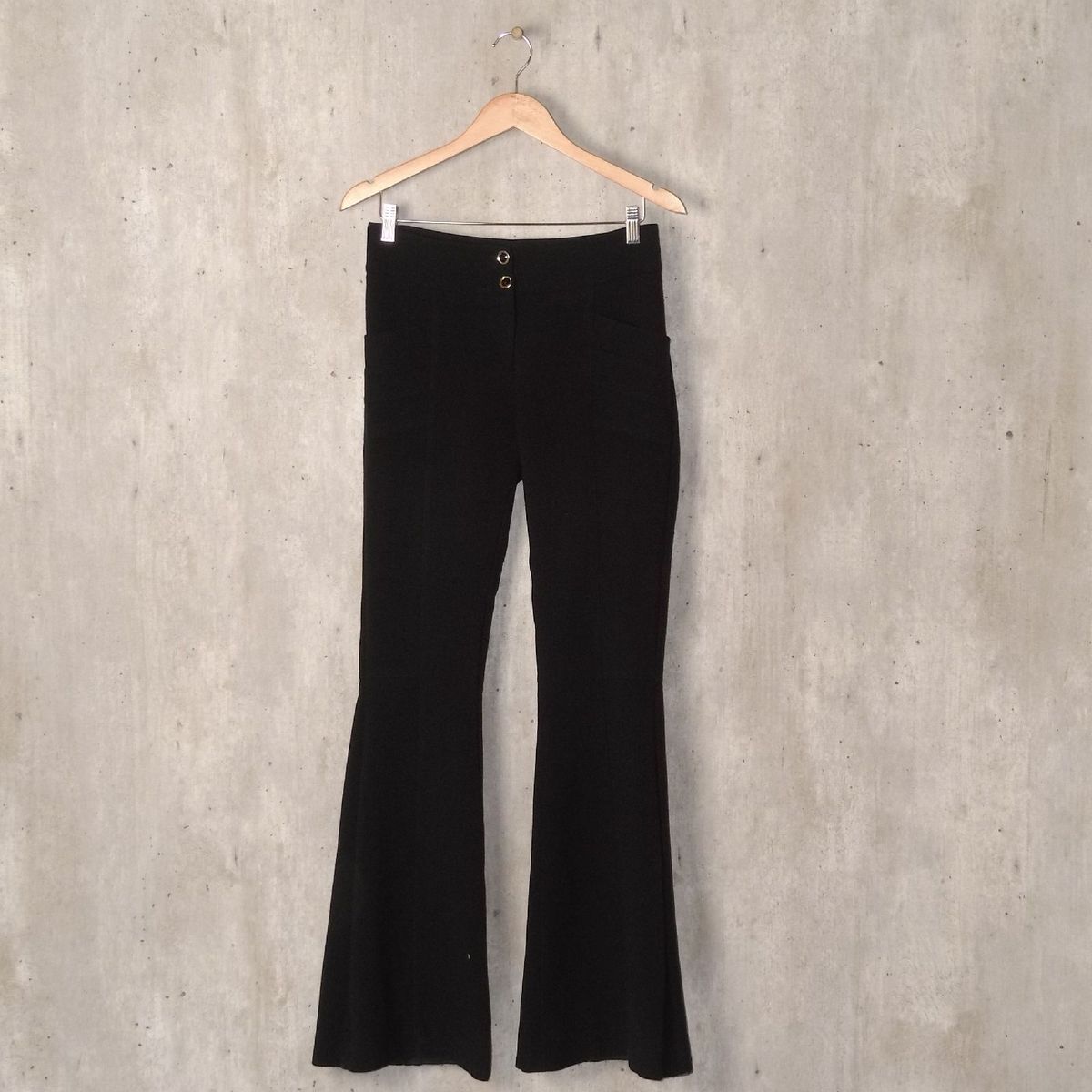 calça flare preta malha grossa