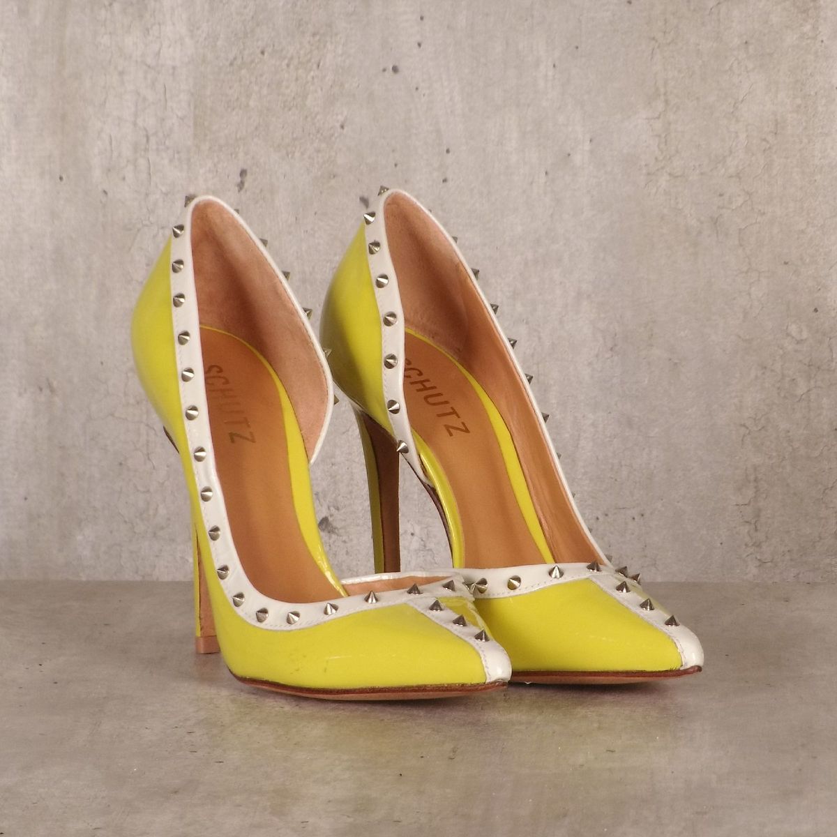 scarpin verde limão