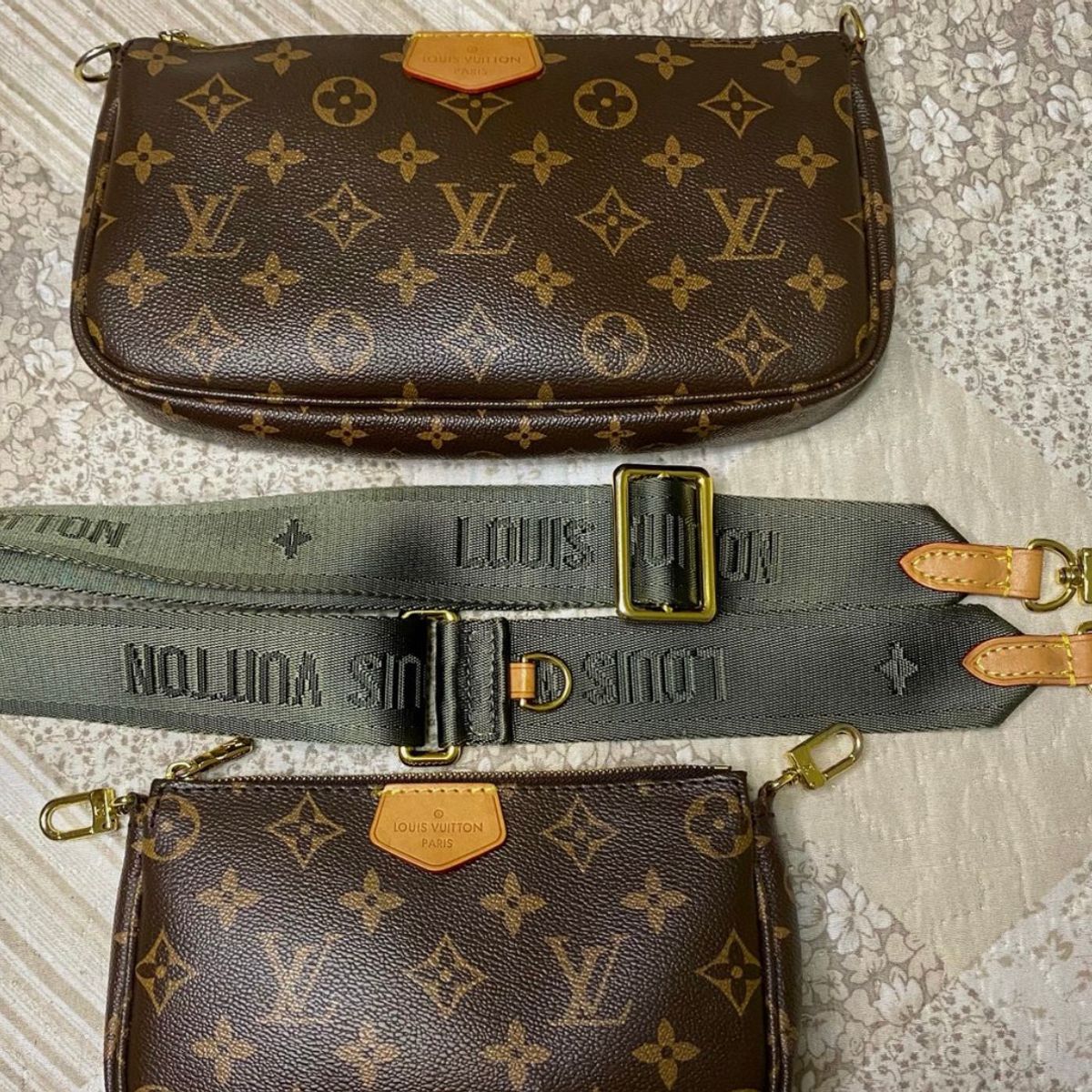 Multi Pochete Lv Alça Rosa | Bolsa de Ombro Feminina Louis Vuitton Nunca  Usado 37616149 | enjoei