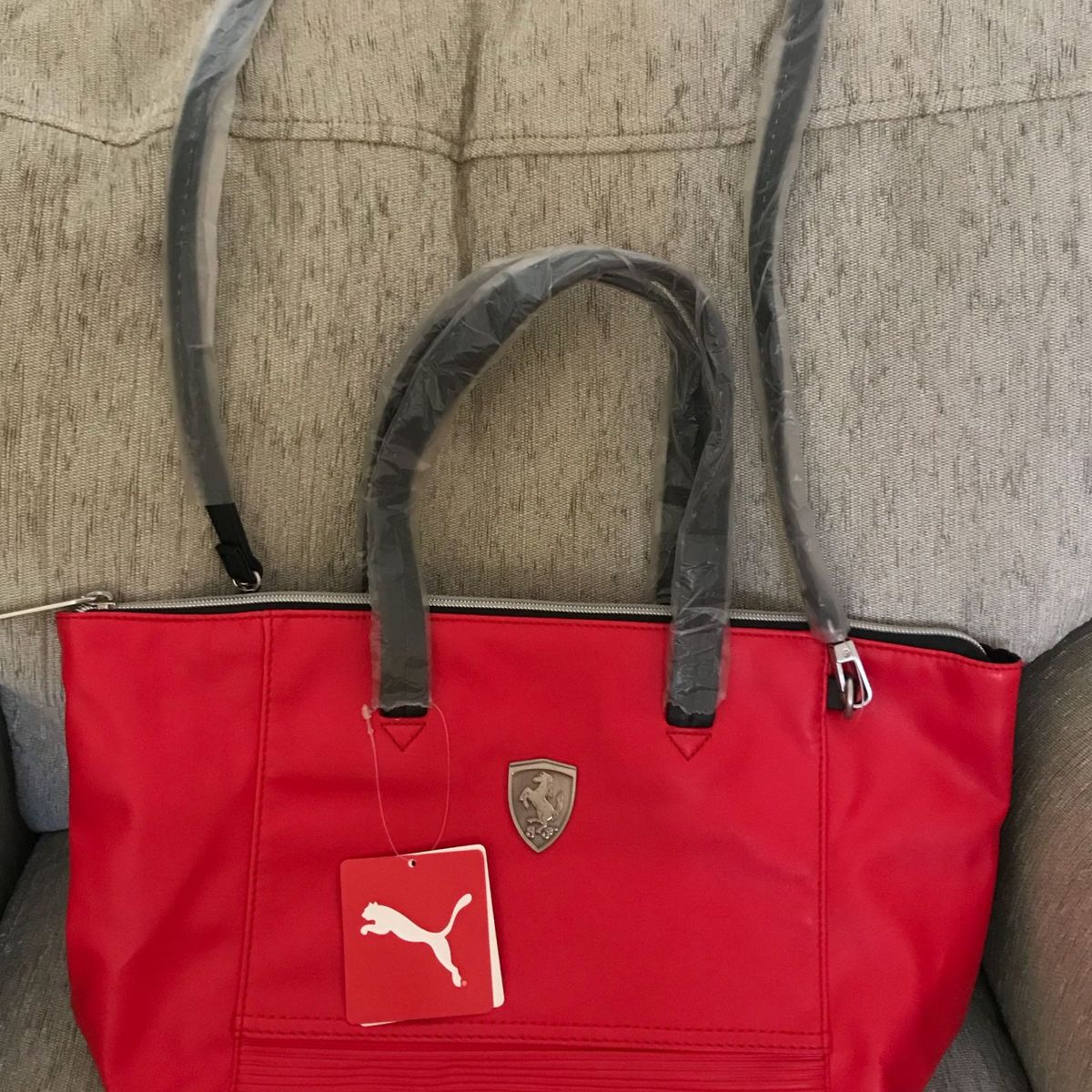 mochila puma vermelha