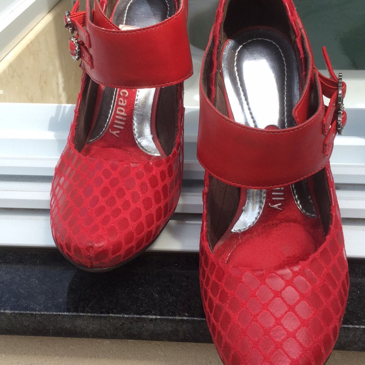 sapatos piccadilly vermelho