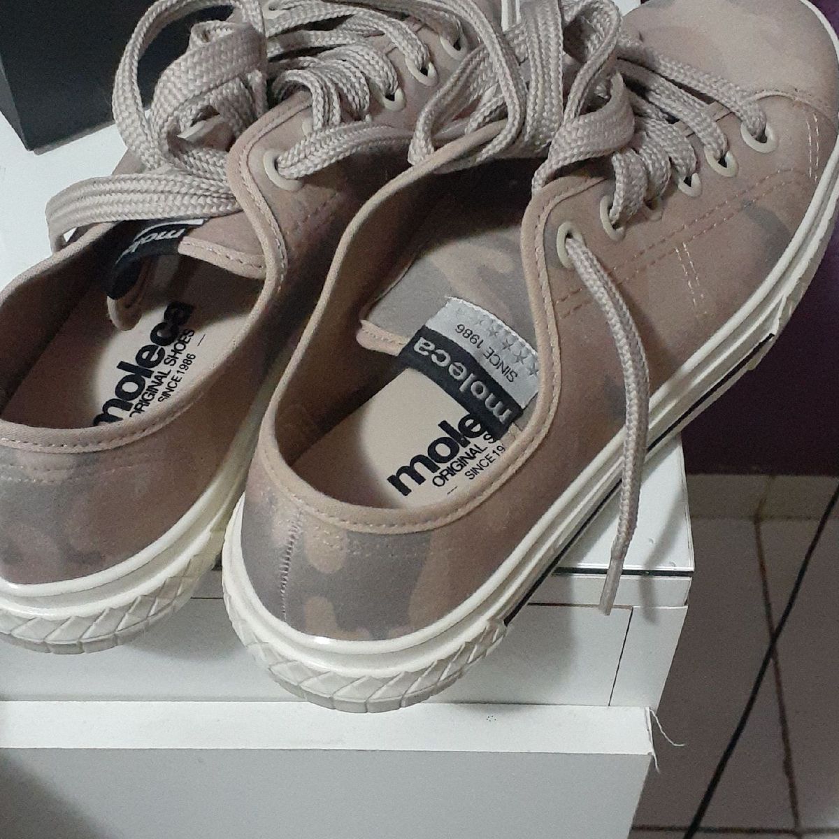 tenis moleca camuflado