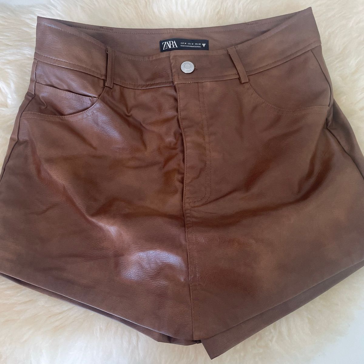 Short Saia Pu Couro Sintético Zara Marrom, Shorts Feminino Zara Nunca  Usado 96588074