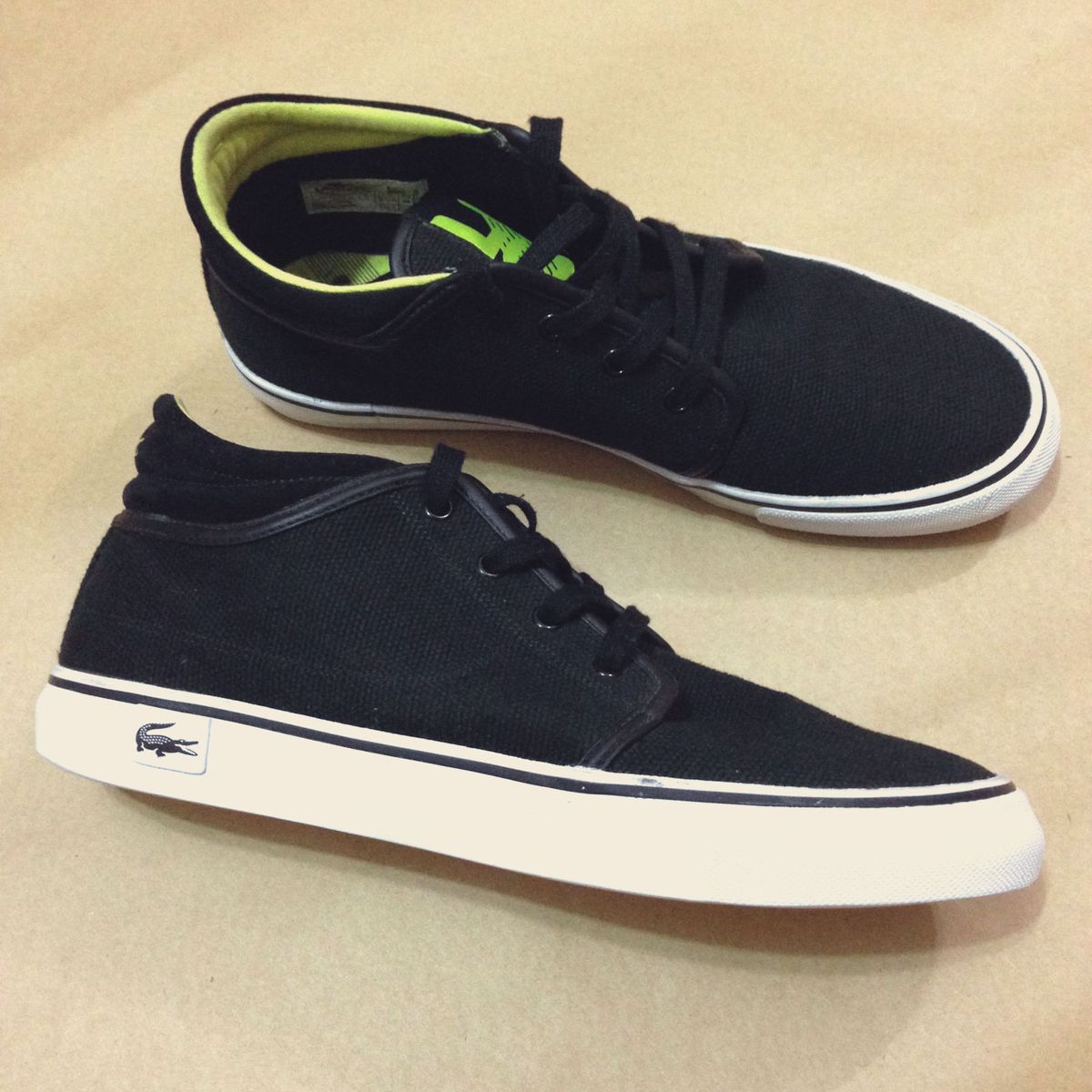 tenis cano alto lacoste