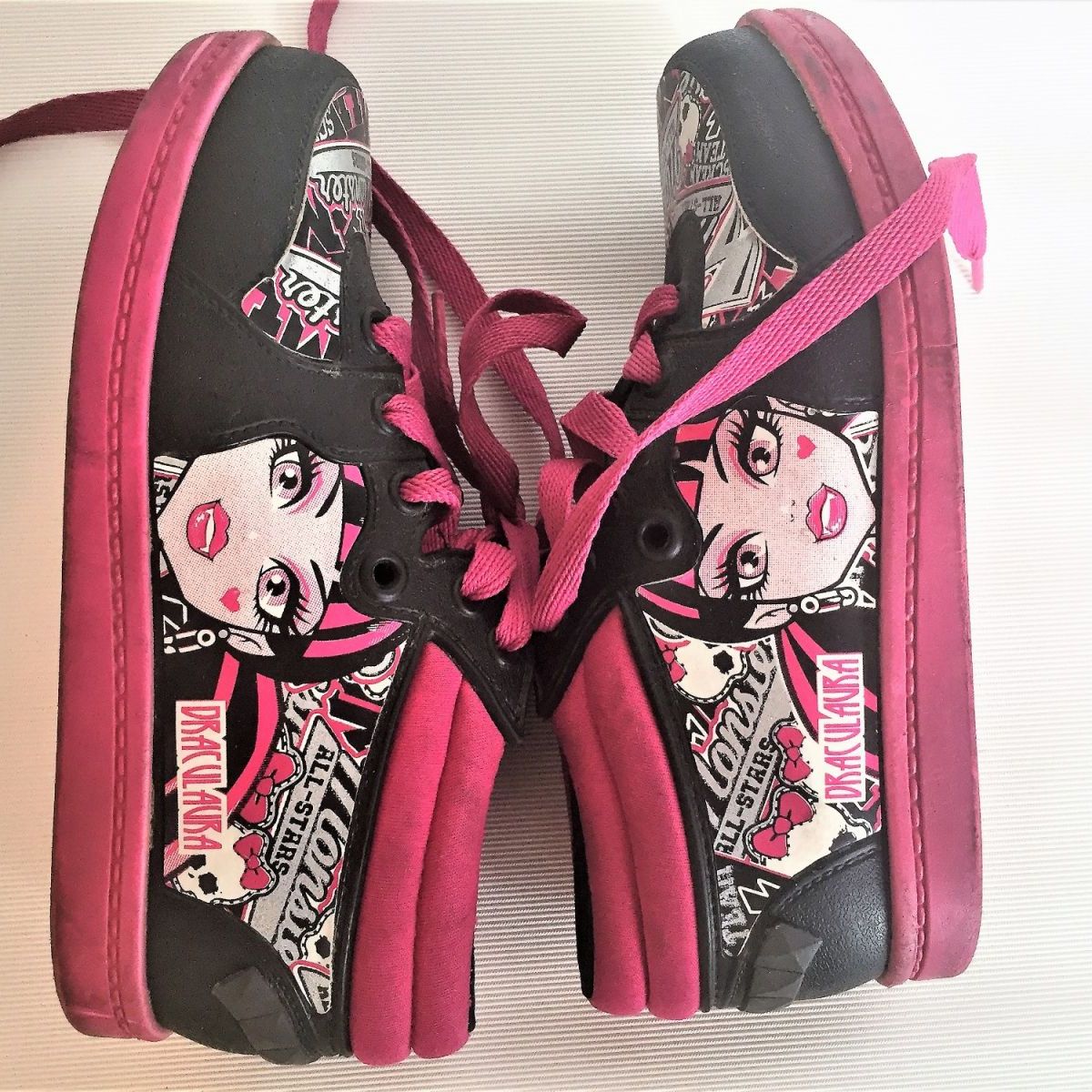 Tênis da hot sale monster high