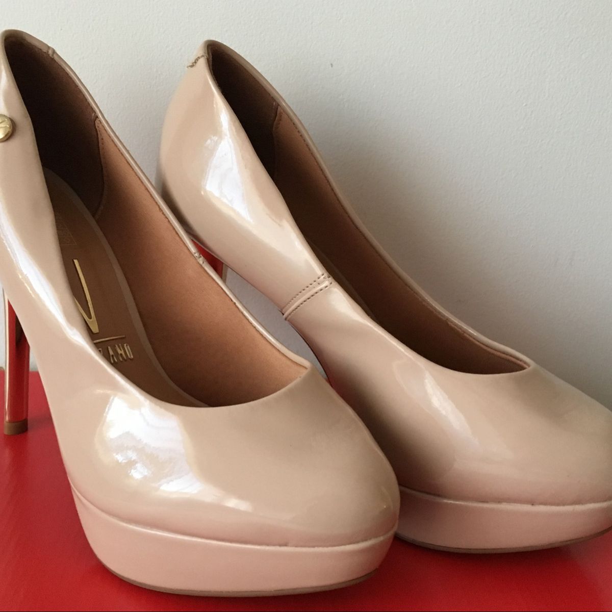 scarpin vizzano meia pata bege