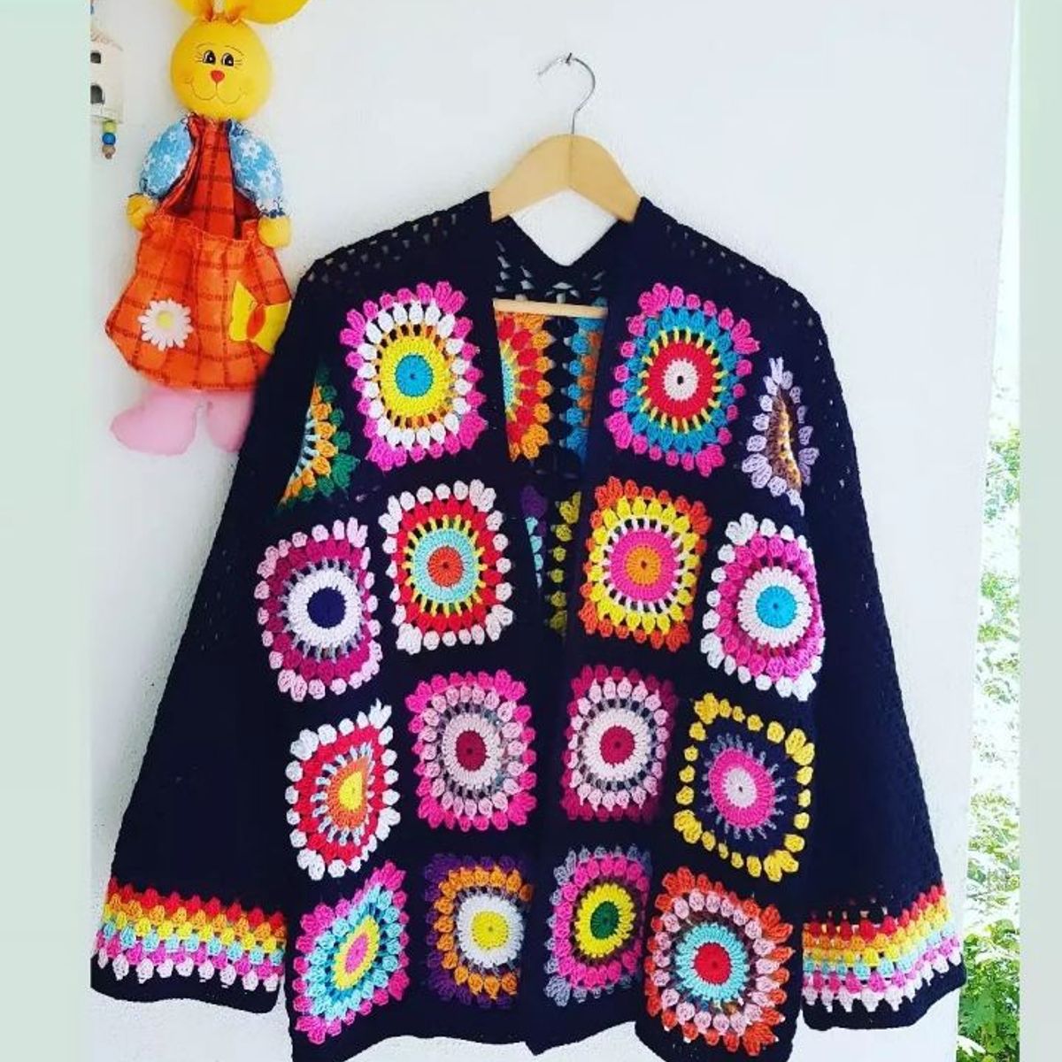 Maxi Cardigan de Crochê com Squares Colorido, Casaco Feminino Sereia  Baiana Nunca Usado 81834852