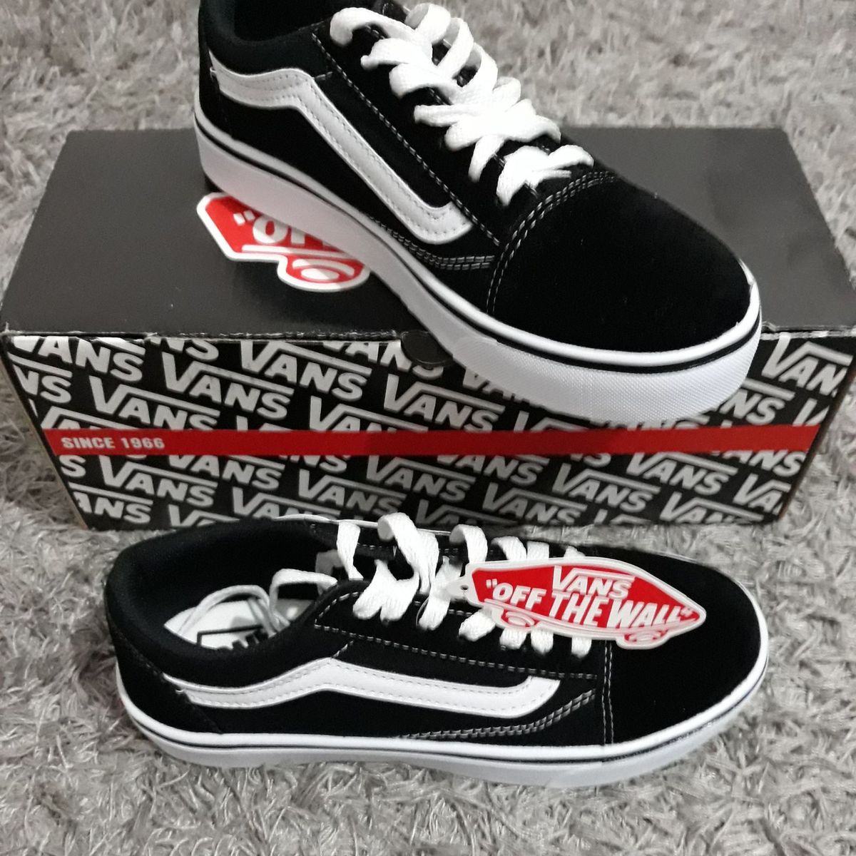 vans todo preto com listra branca