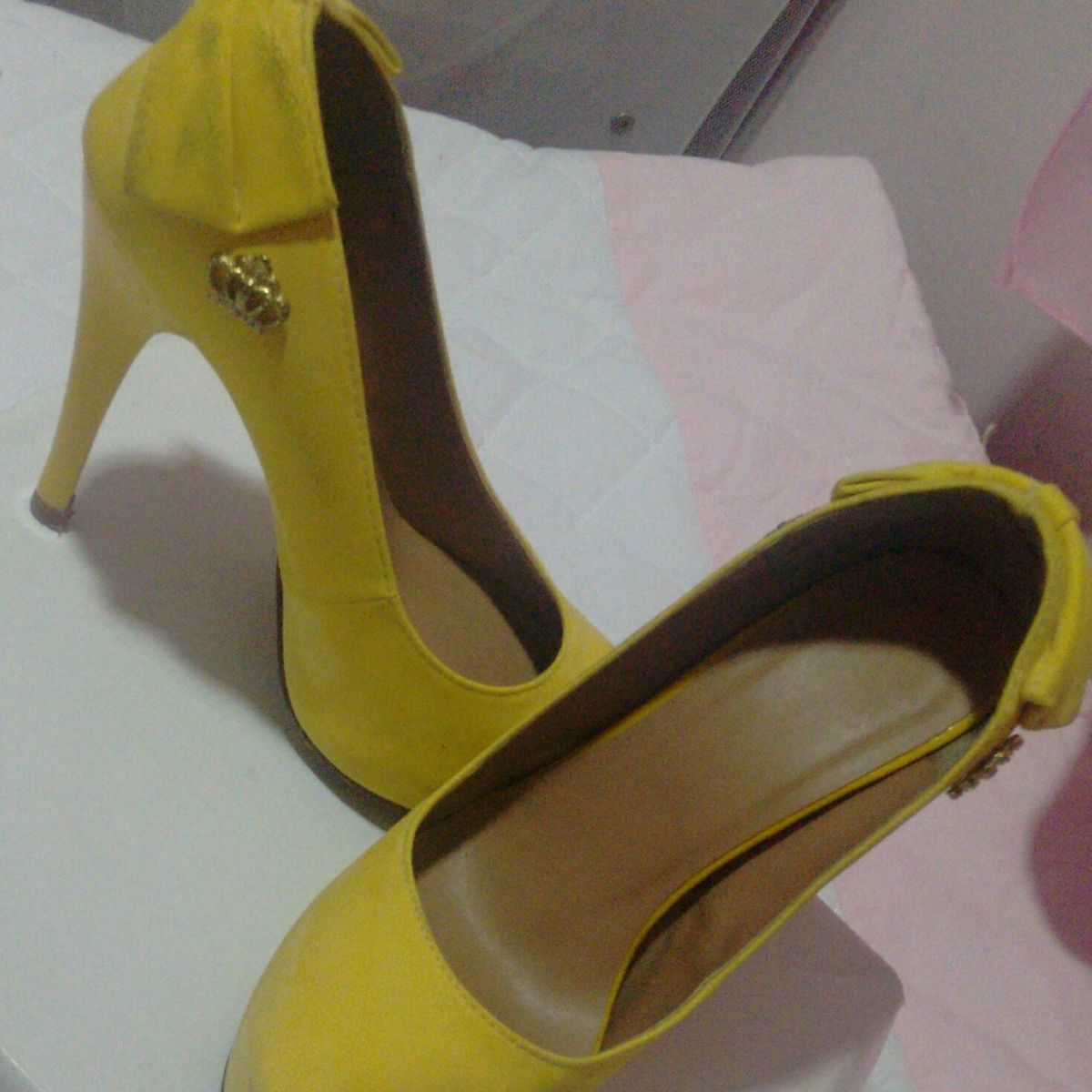 scarpin princesas disney