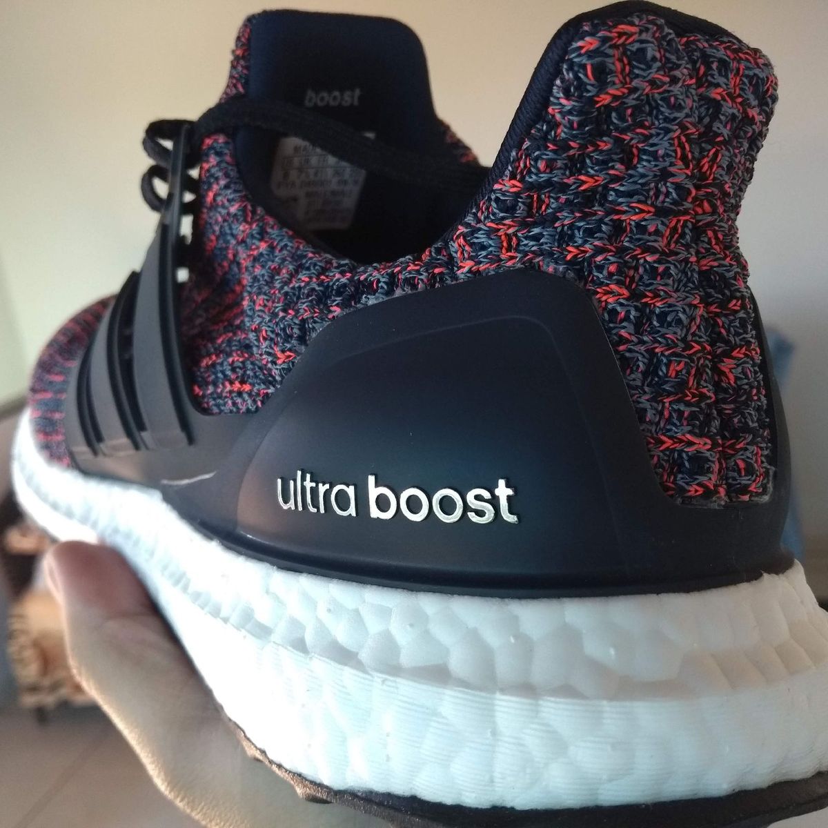 adidas ultra boost colorido