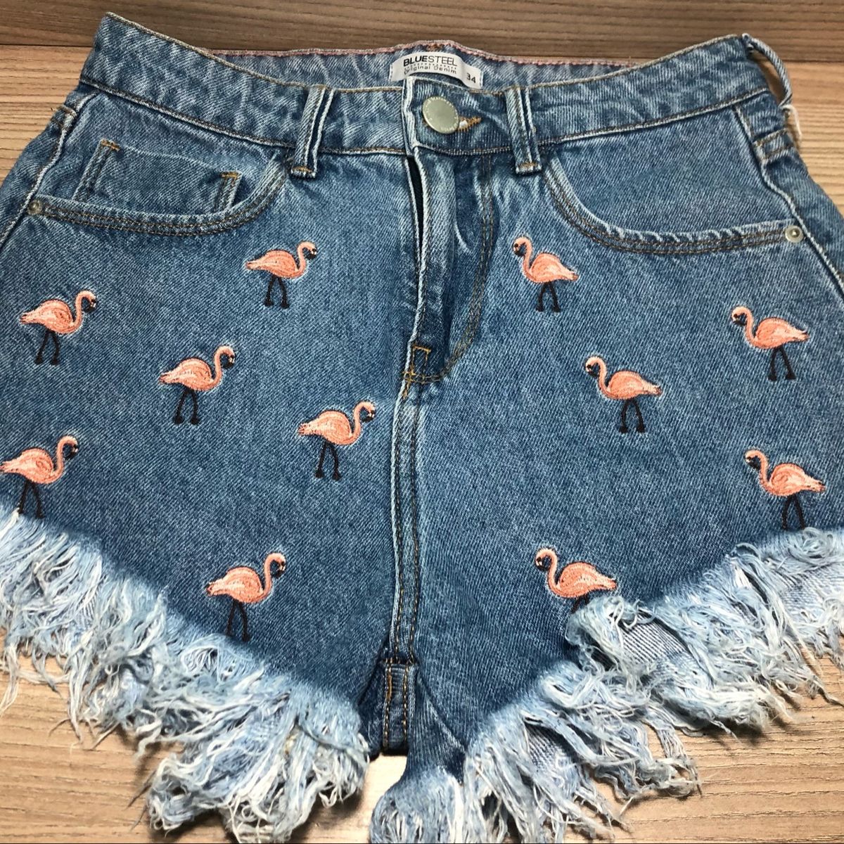 shorts jeans bordado