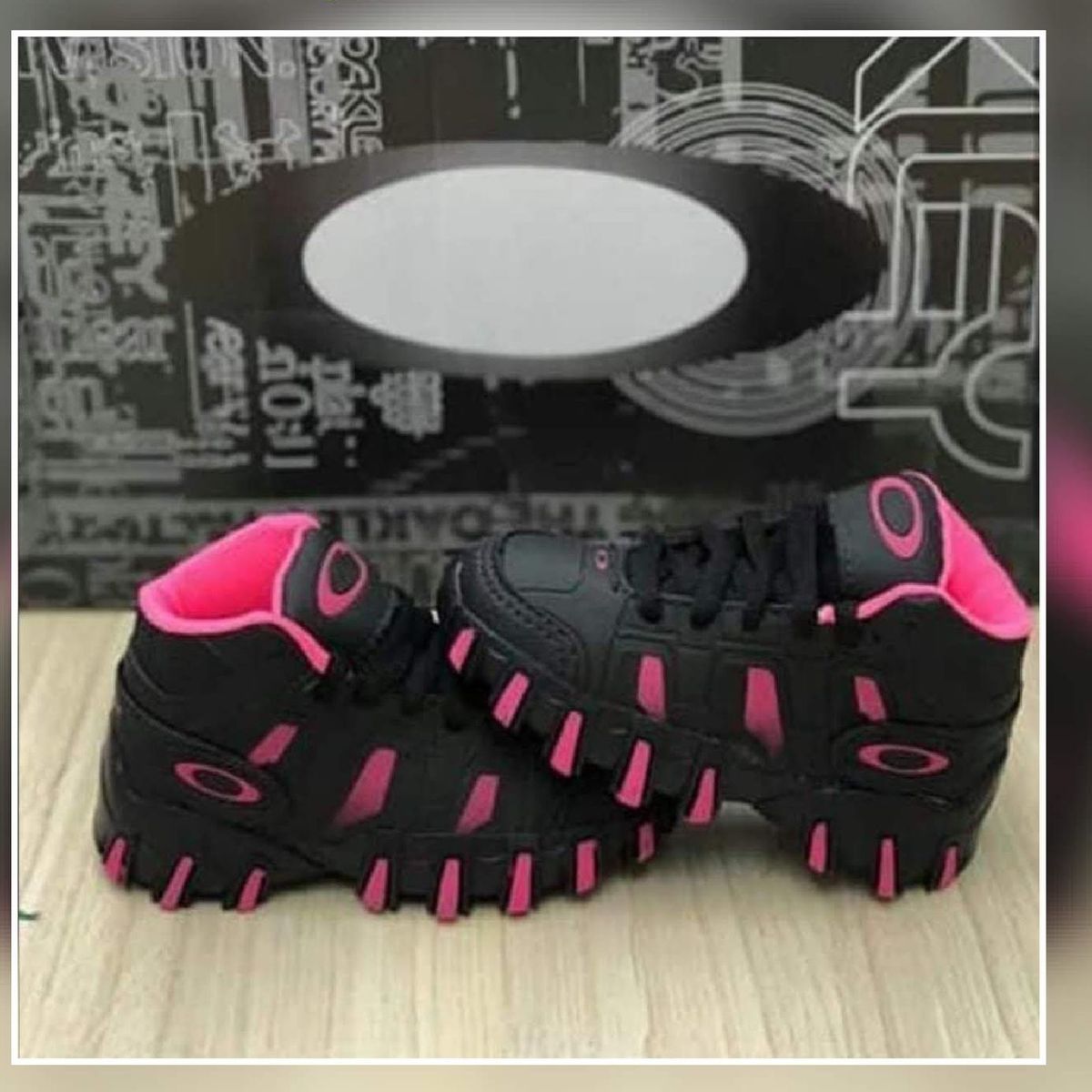 botinha da oakley infantil