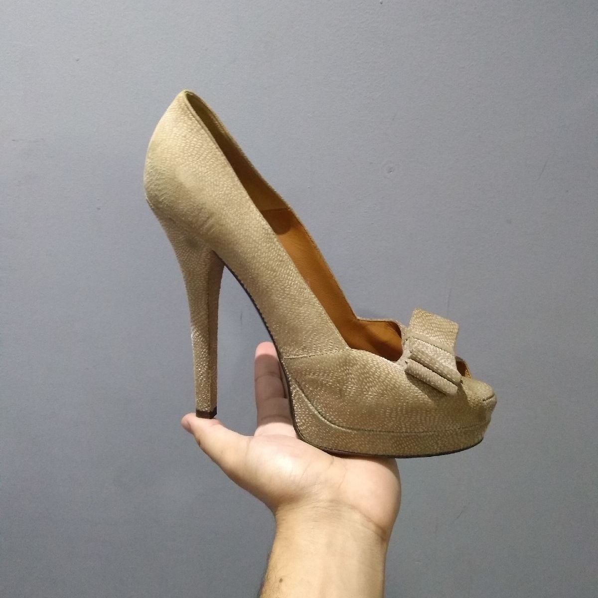 Sapato Fendi - Usado - Tam. 40 (Brasil), Sapato Feminino Fendi Usado  95015247
