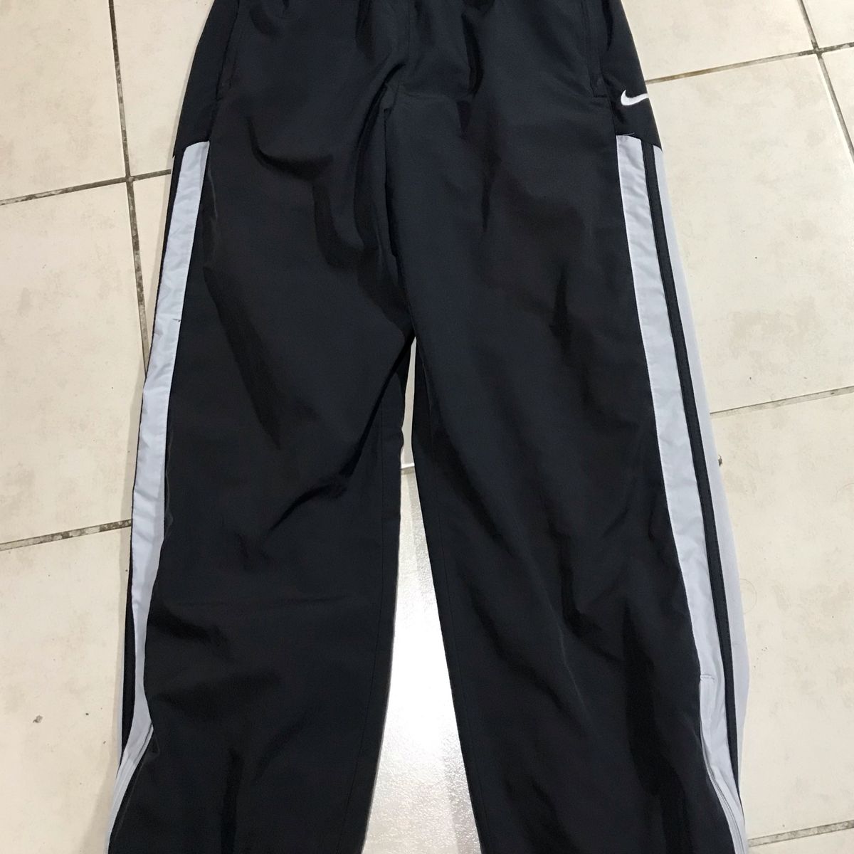 calça masculina corta vento