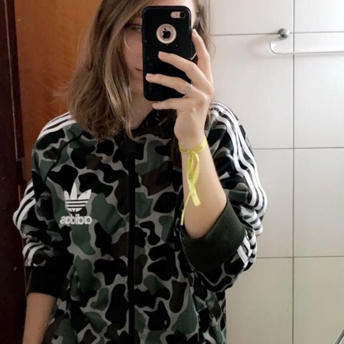 corta vento adidas camuflado feminino