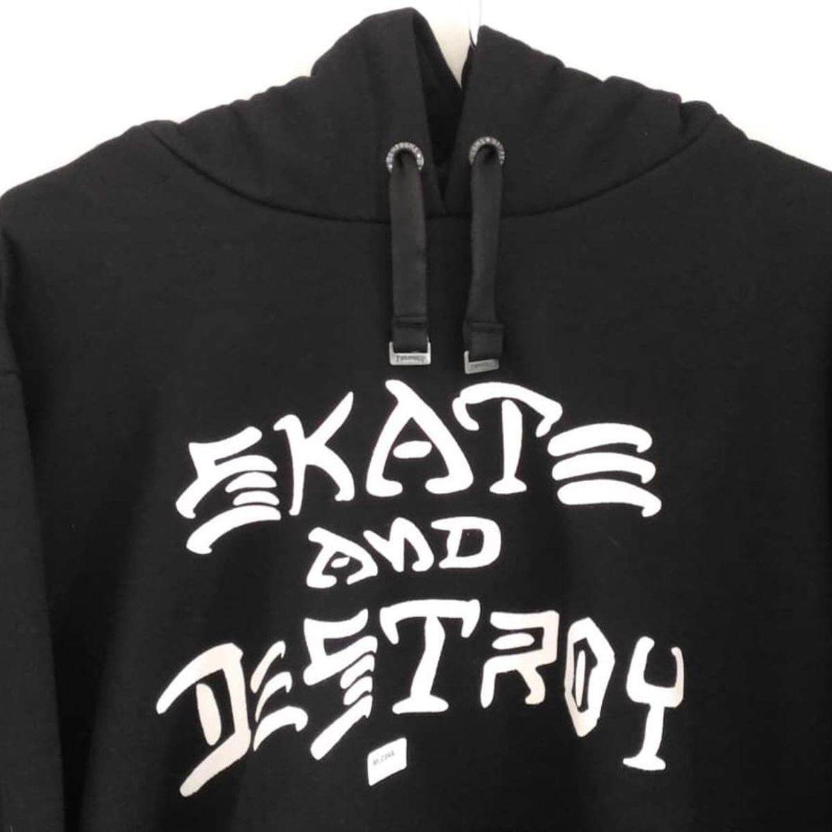 moletom skate and destroy