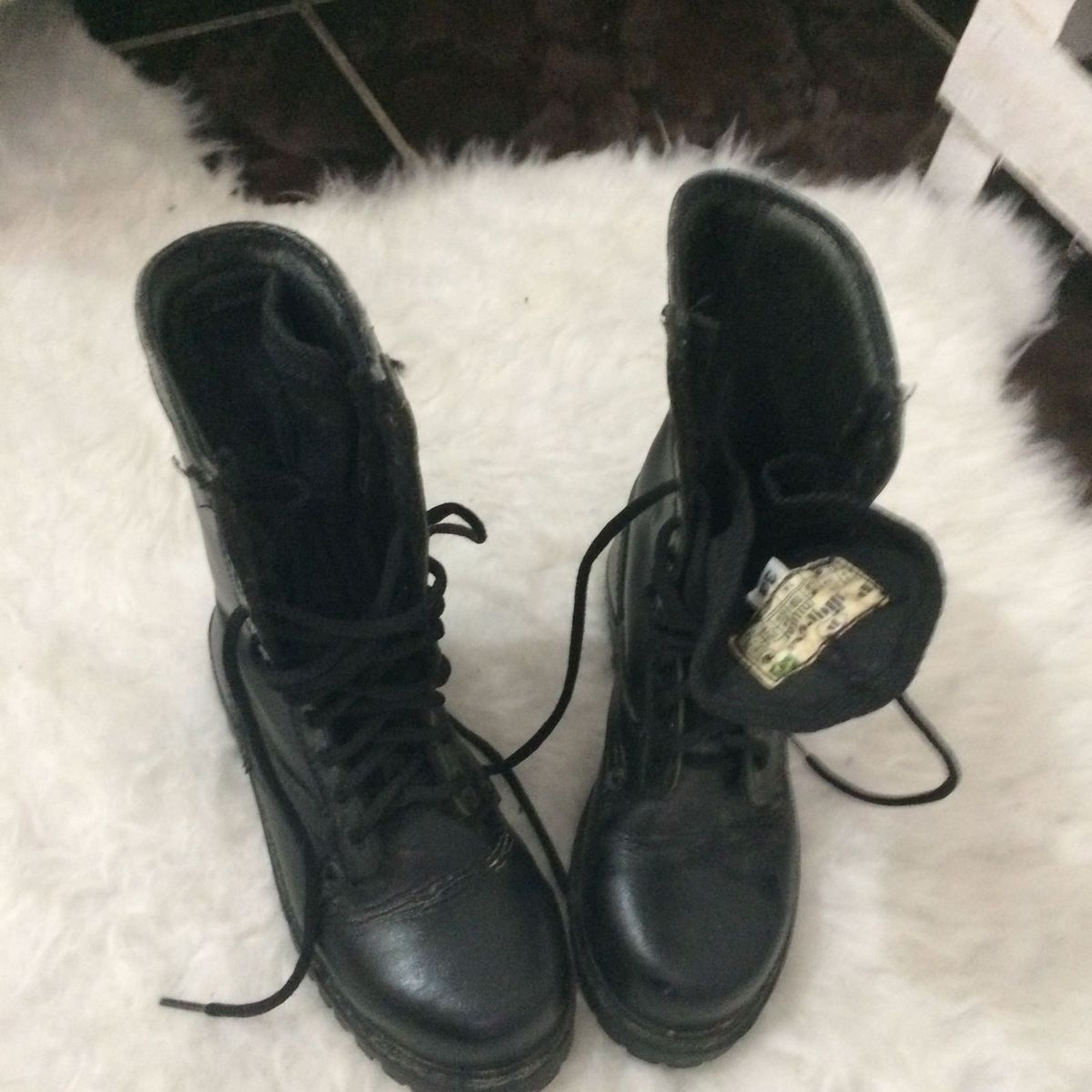 coturno pedigree militar preço