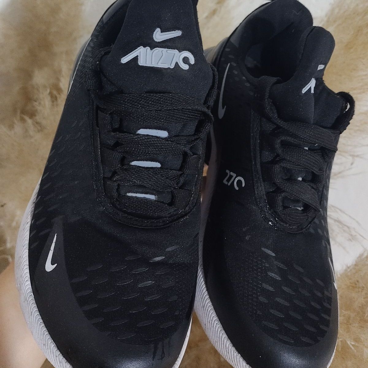Tenis nike hot sale air 27c feminino