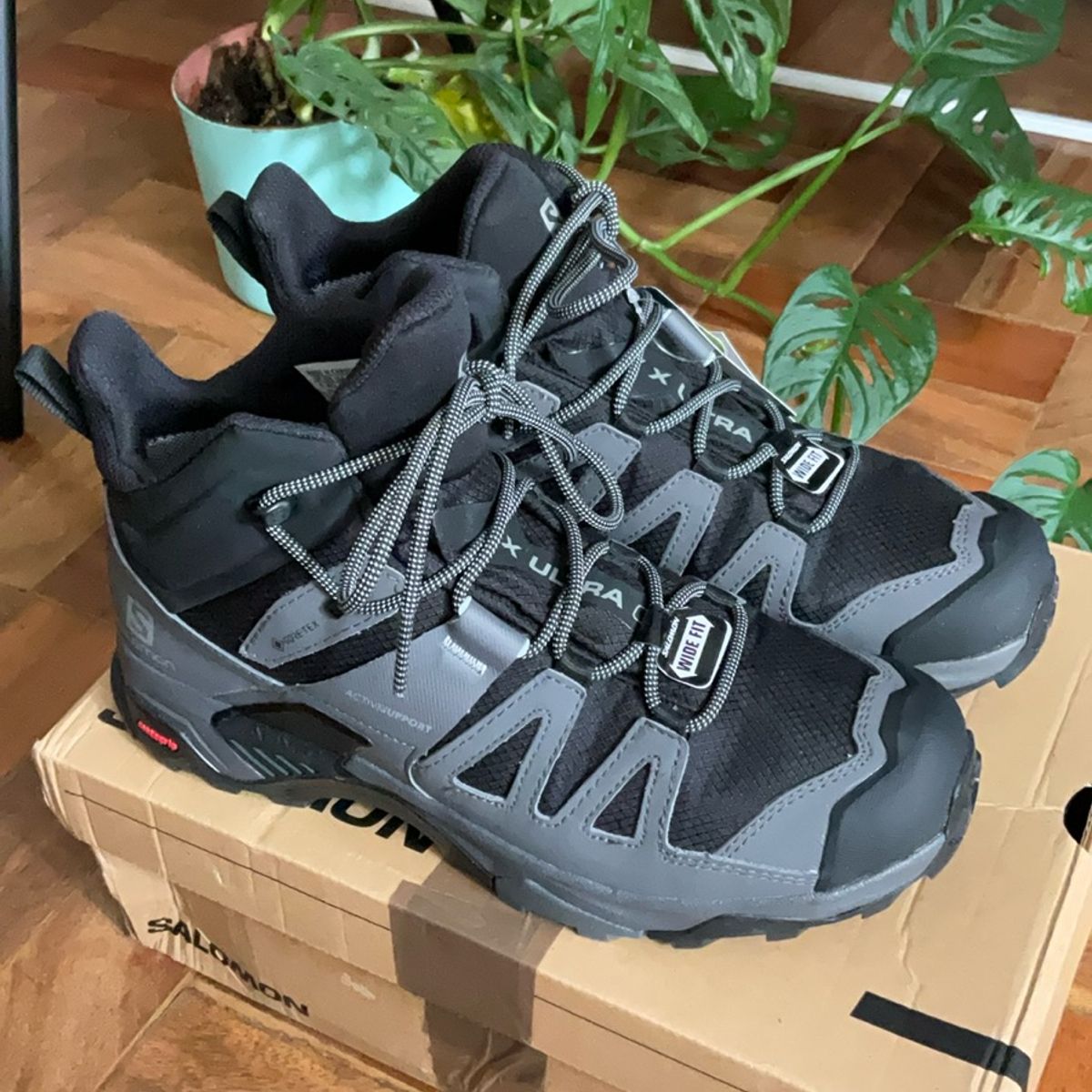 ポンタッタ　Salomon GOLD WIDE ポンタッタ Salomon GOLD WIDE Salomon