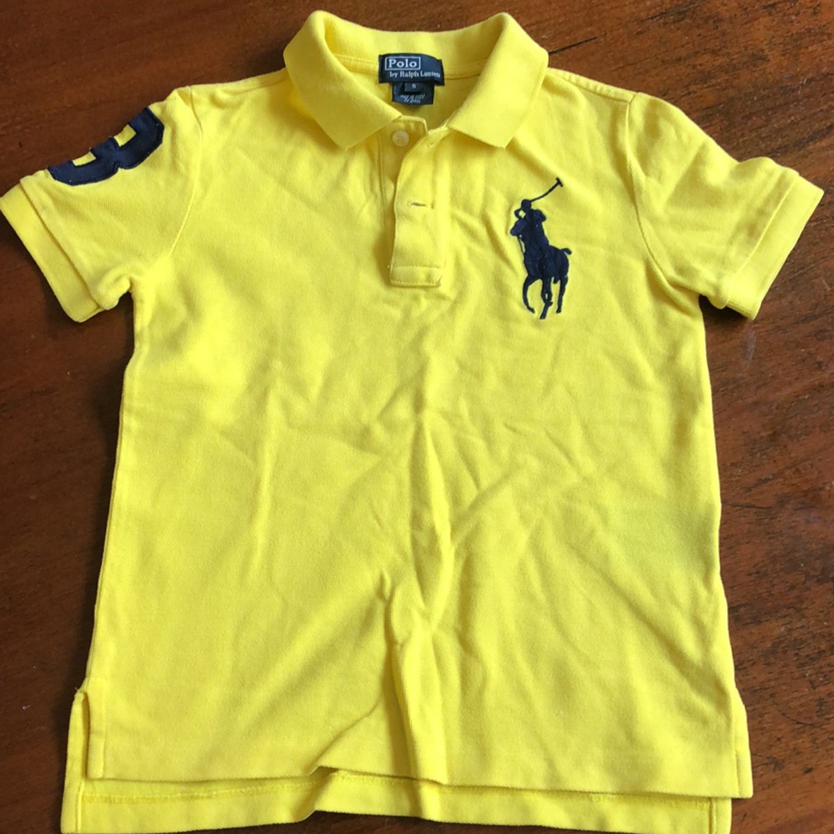 Camiseta Polo Ralph Lauren Amarela com Cavalo Azul Marinho Roupa