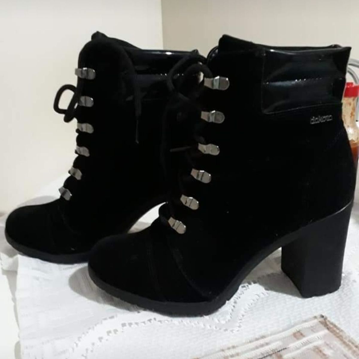 bota camurça dakota