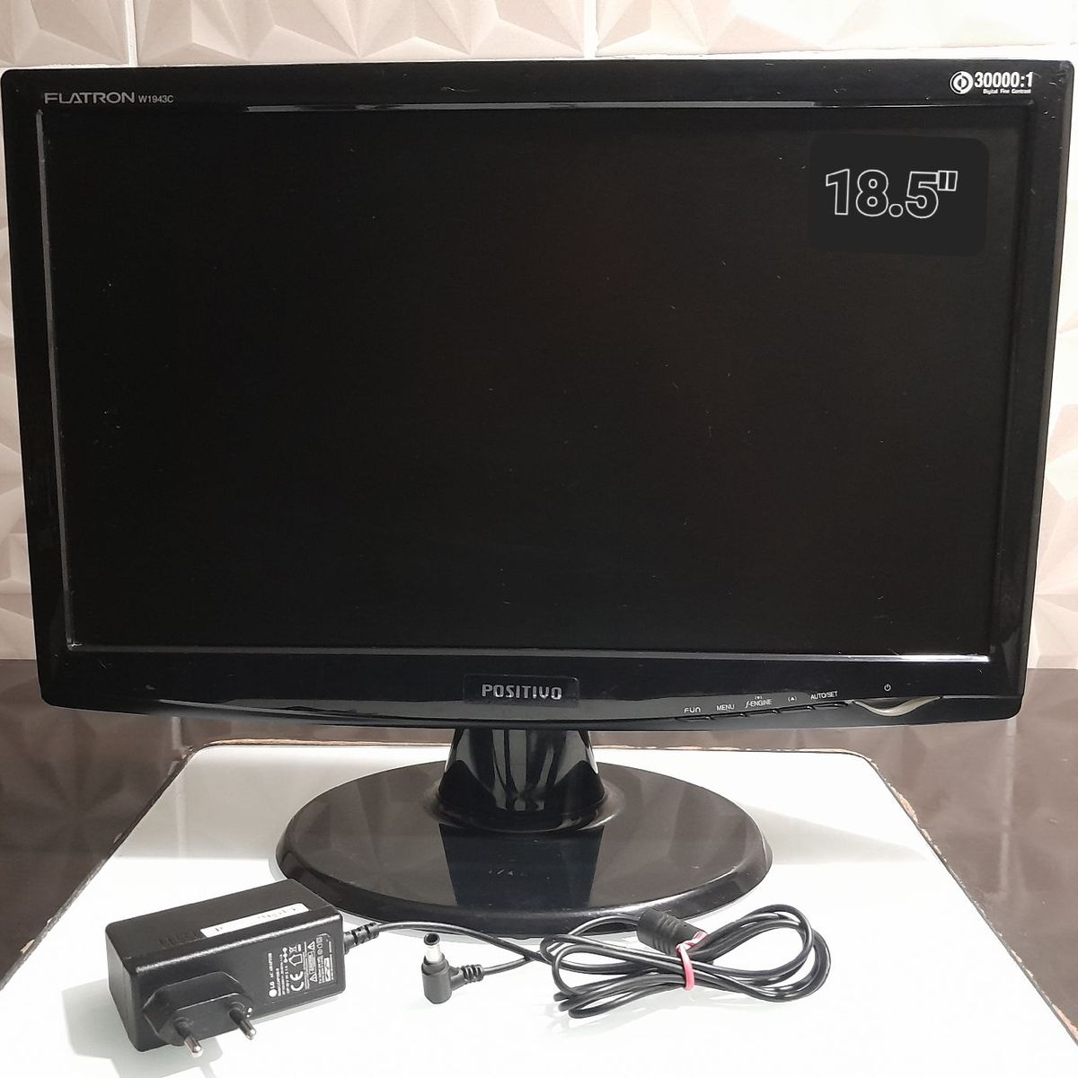 w1943c monitor