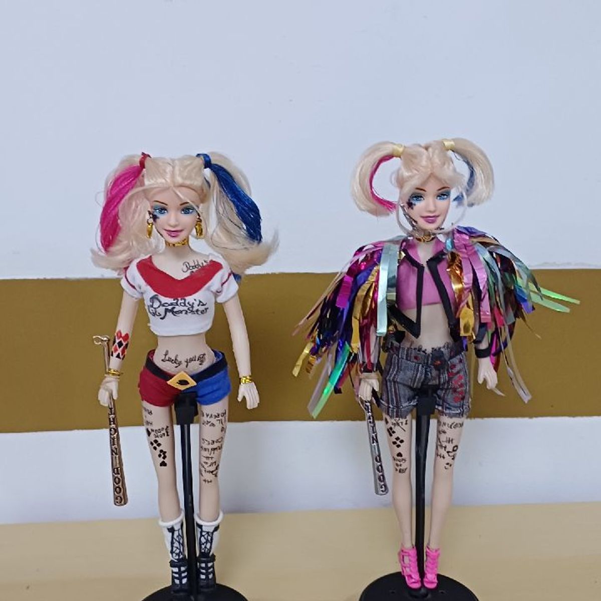 Fazendo roupas pra Barbie inspirado na Arlequina (Harley Quinn) - Figurino  de Boneca #2 