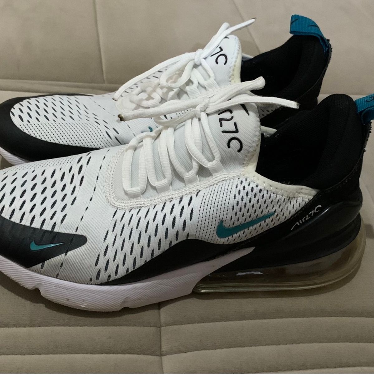 Tênis Nike Air Max 270 Branco com Preto e Verde Tênis Feminino