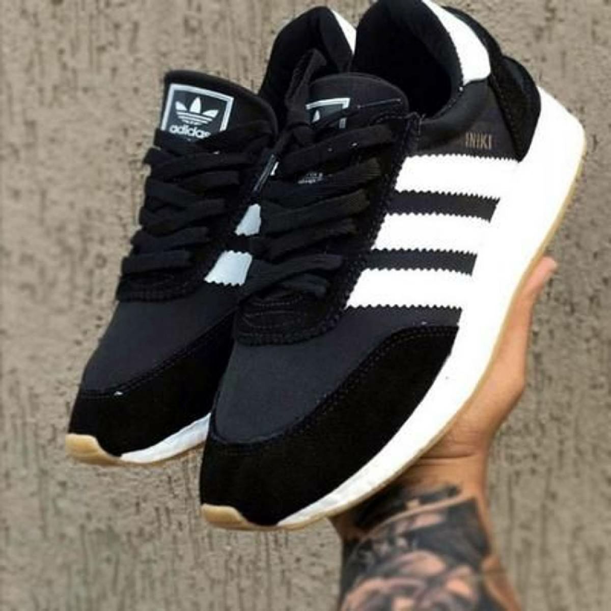 Tênis Adidas Iniki Running Preto e Branco | Tênis Masculino Adidas Nunca Usado 35751765 | enjoei