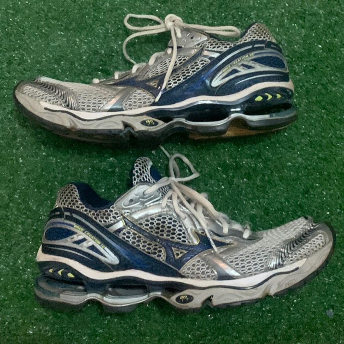 Mizuno wave clearance creation 12