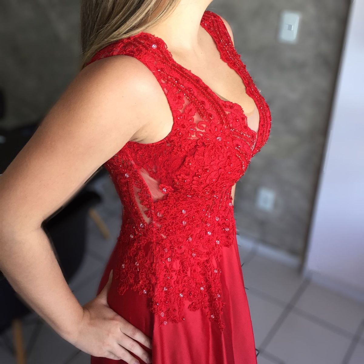 vestido de madrinha vermelho renda