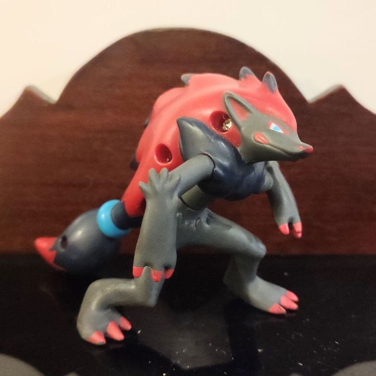 Brinquedo Do Pokemon Do Zoroark