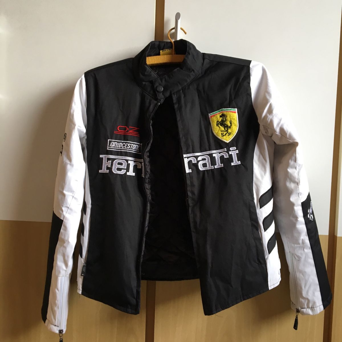 jaqueta da ferrari original