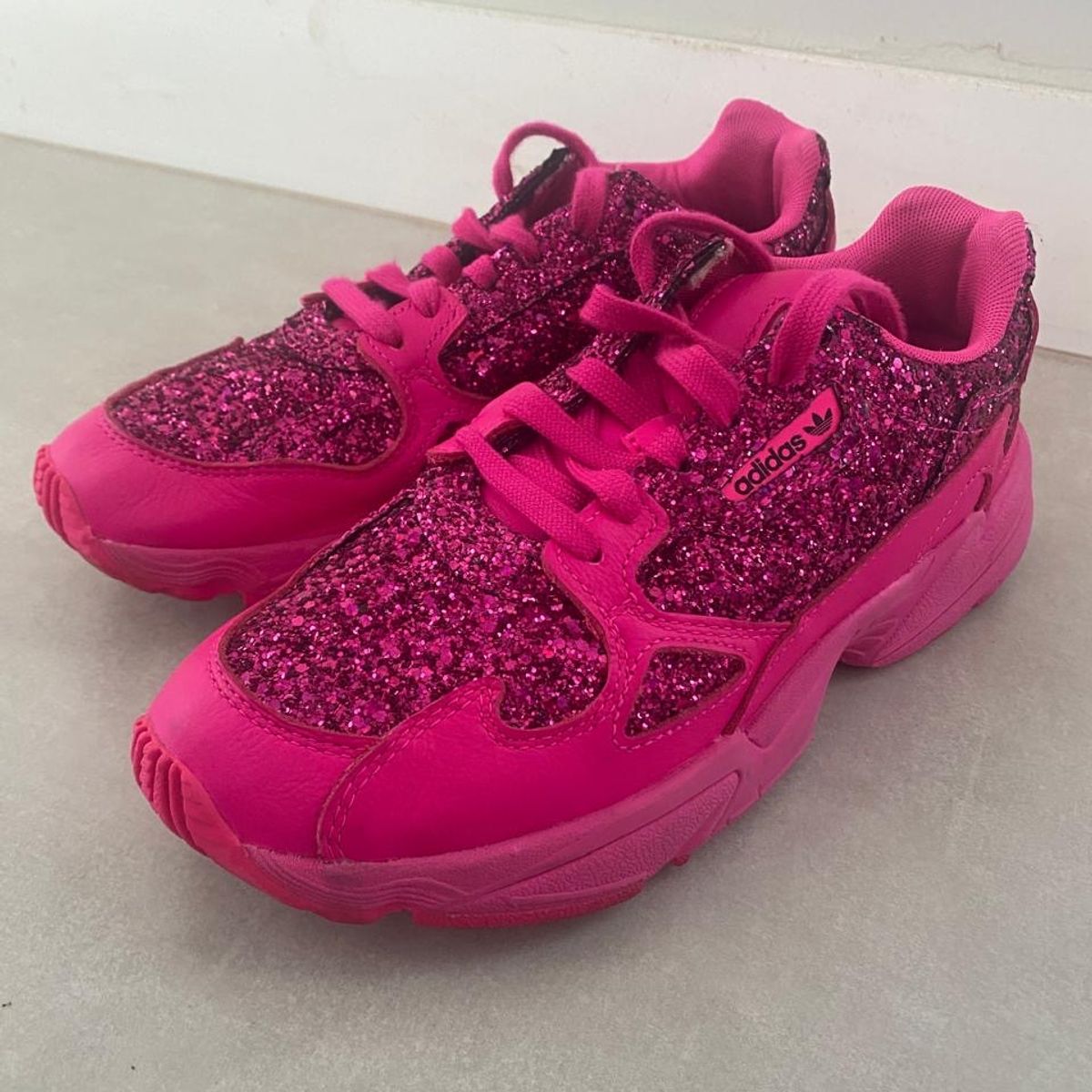 Adidas Falcon W Pink Glitter Tamanho 37 Br Bd8077 Adidas Originals Usado 102381798 enjoei