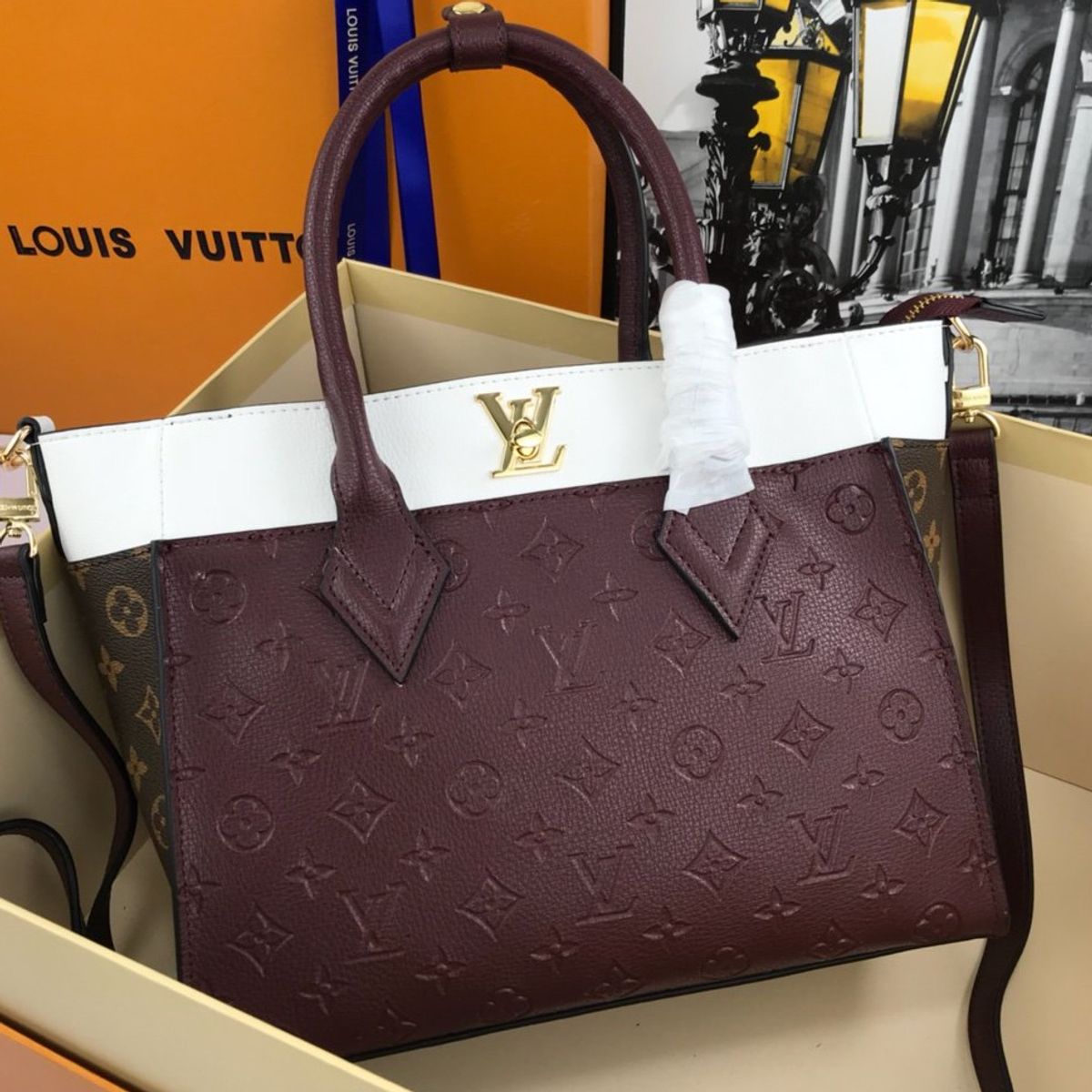 Bolsa Saco Lv, Bolsa de Ombro Feminina Louis-Vuitton Nunca Usado 44813901