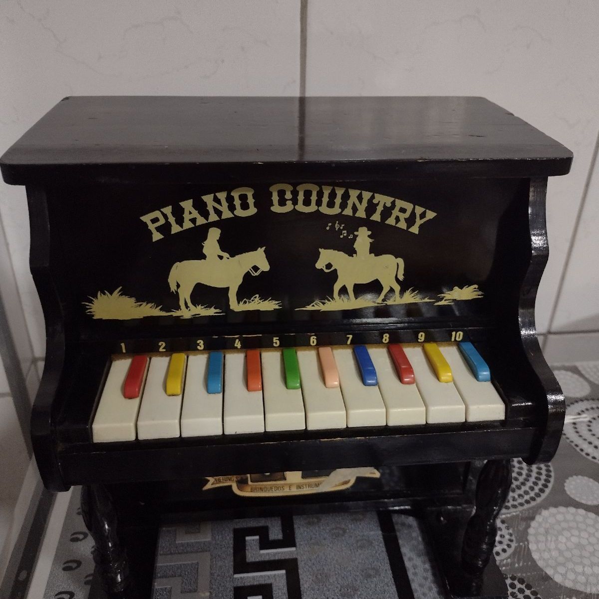 Antigo Piano de Madeira Hering Brinquedo Muito Raro | Brinquedo Hering  Usado 77446316 | enjoei
