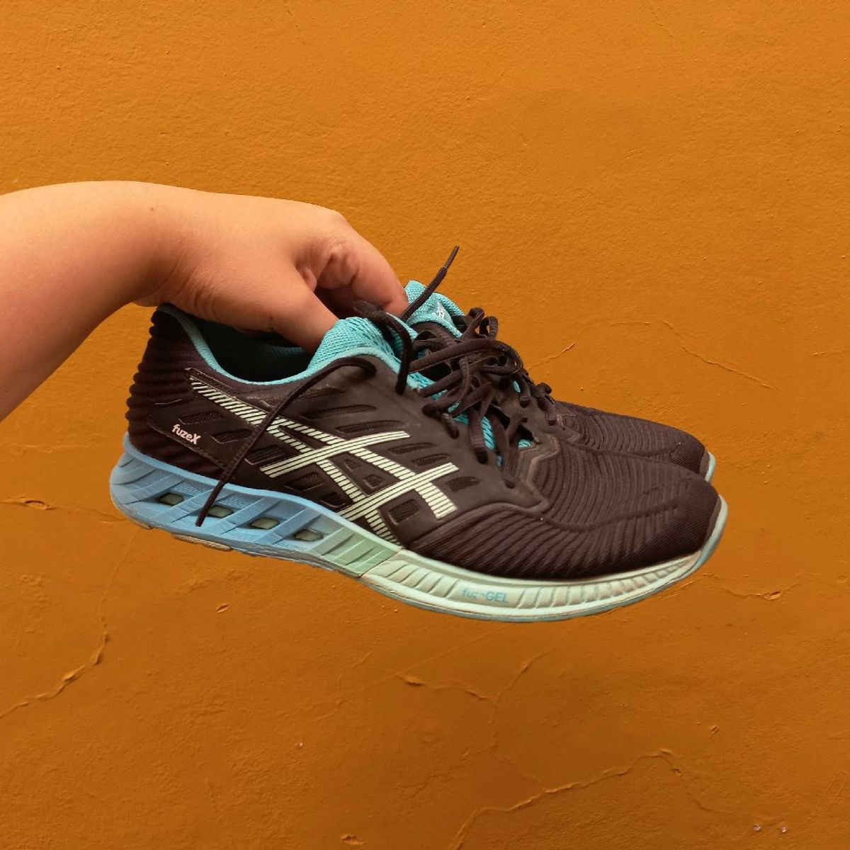 Asics fuze discount gel price